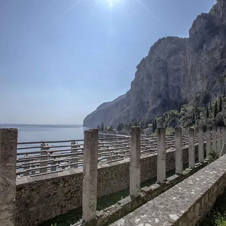 In Tignale/gardasee 36094 Lejlighed