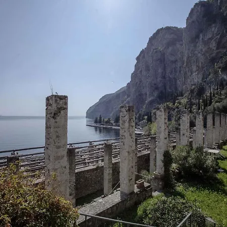 In Tignale/gardasee 36094