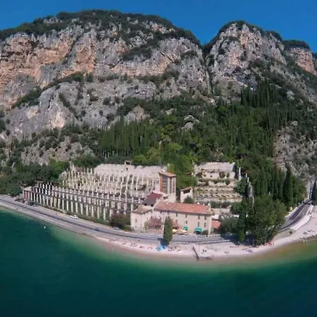 In Tignale/gardasee 36094